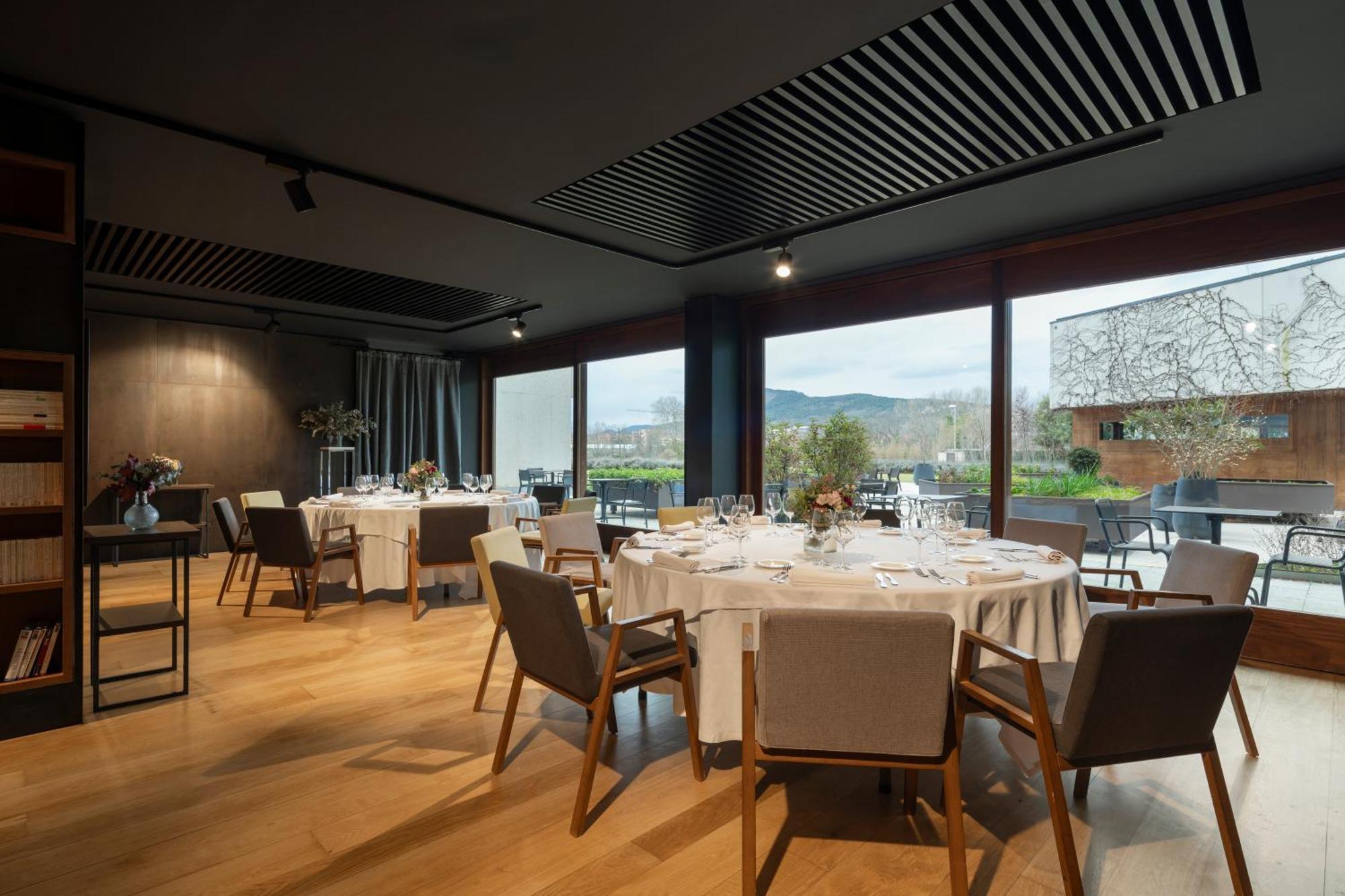 Eurostars Pamplona Hotell Eksteriør bilde
