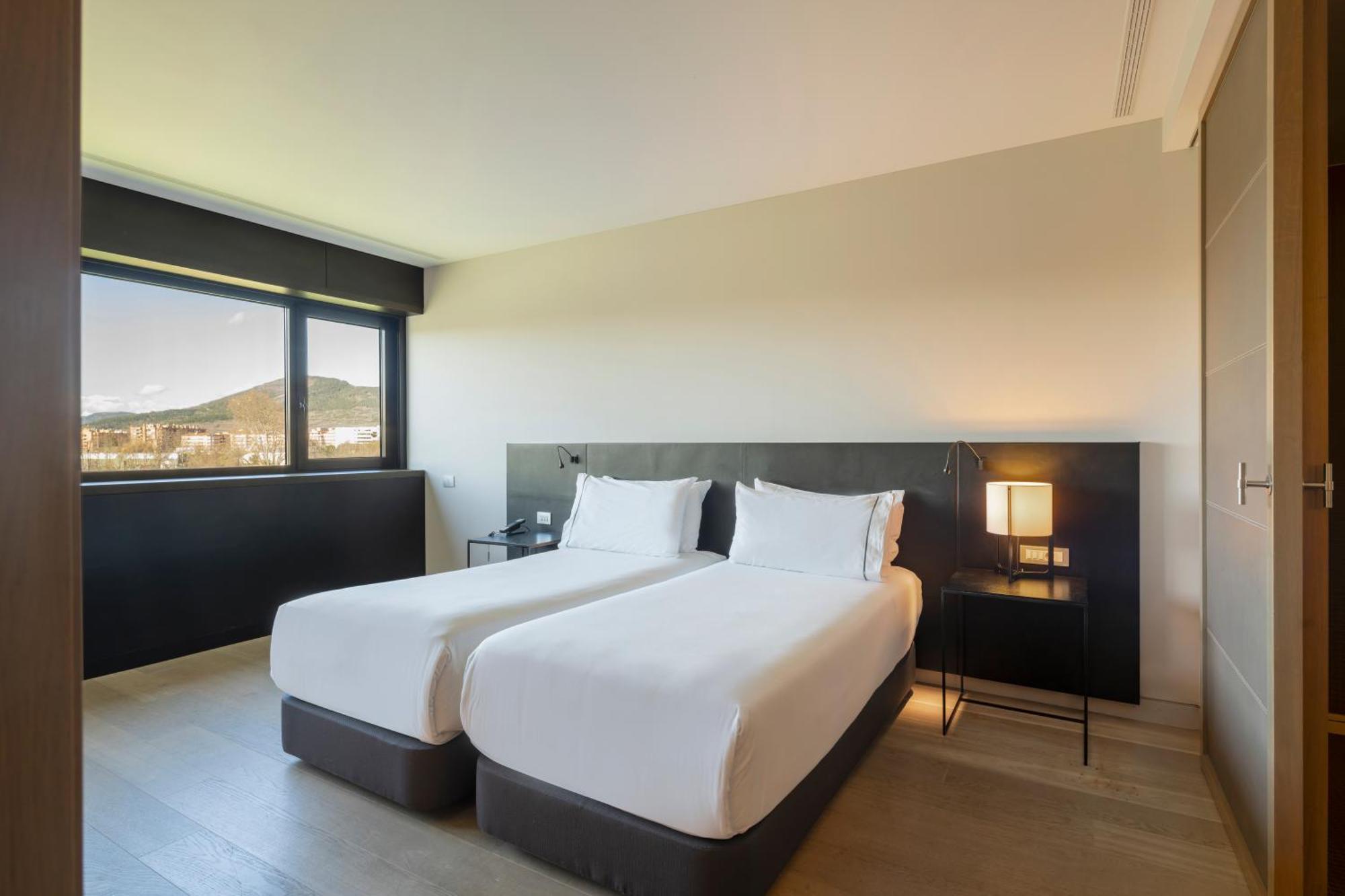 Eurostars Pamplona Hotell Eksteriør bilde